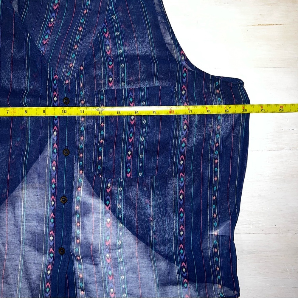 Boho Sheer Blue Patterned Sleeveless Top Forever 21 large - Picture 3 of 7